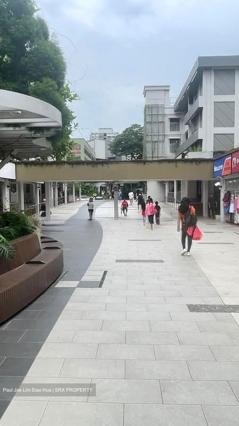 Ang Mo Kio Avenue 8 (D20), Shop House #576250481